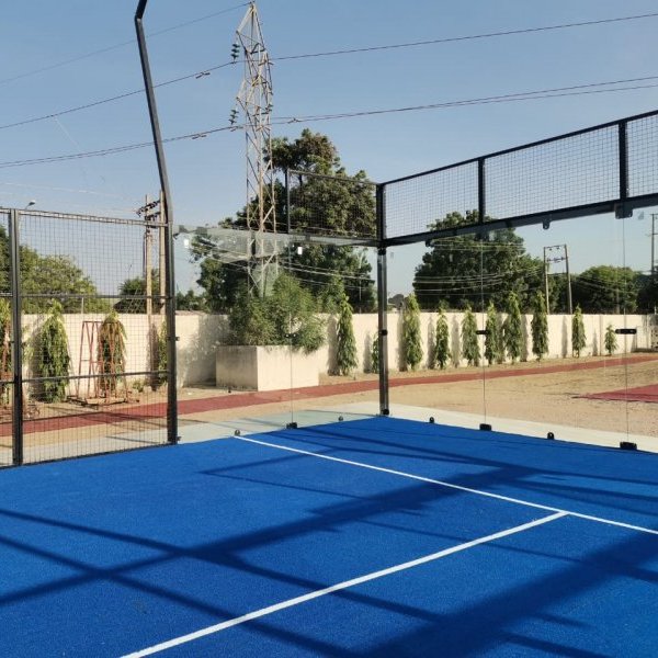 Nouveaux terrains de padel installés au Nigeria